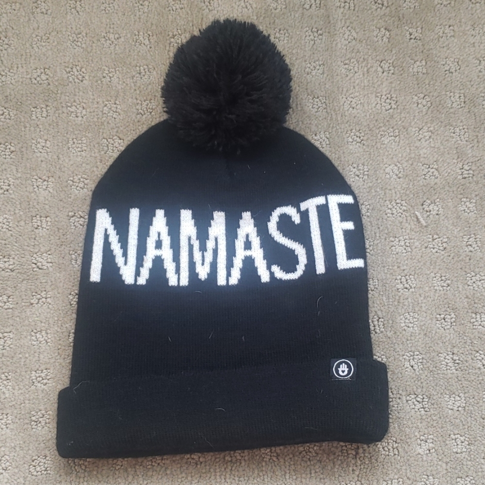 Pom hat